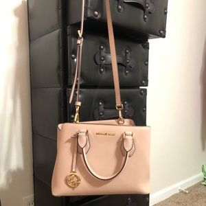 Michael Kors pale pink purse